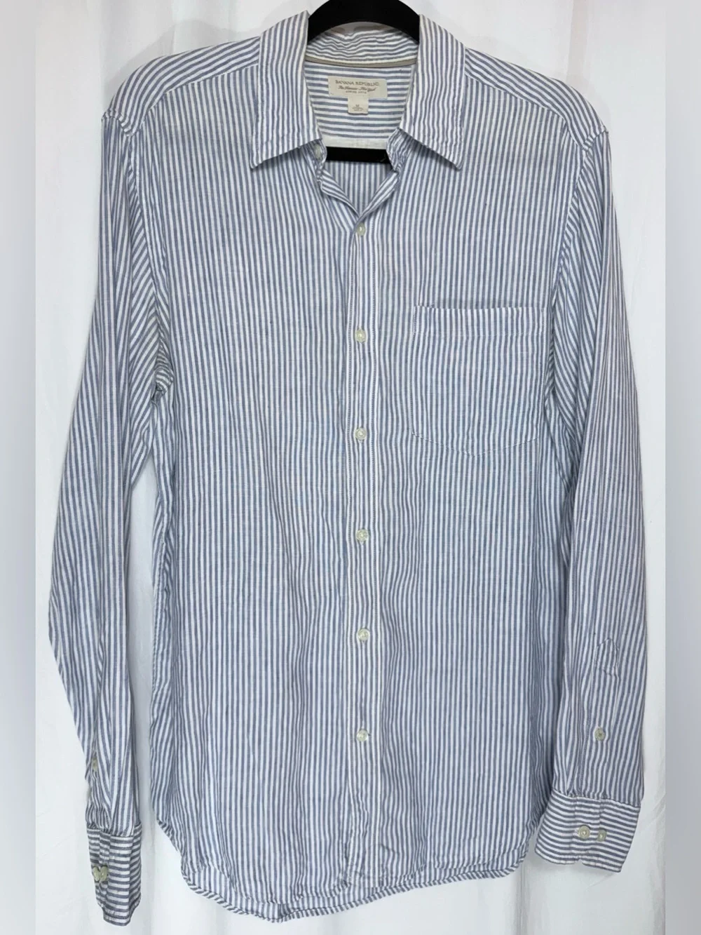 BANANA REPUBLIC Linen Striped Button-Down Shirt